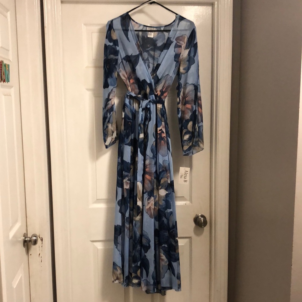 Alexa B size 4 New with tags